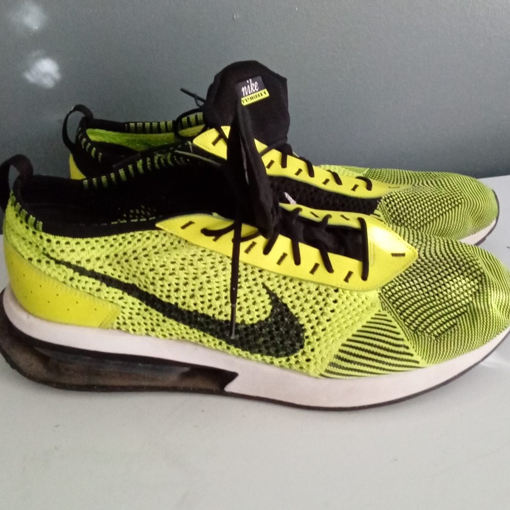 Nike Flyknit Air Zoom Running Shoes Volt Black Athletic Sneakers Men Size 14